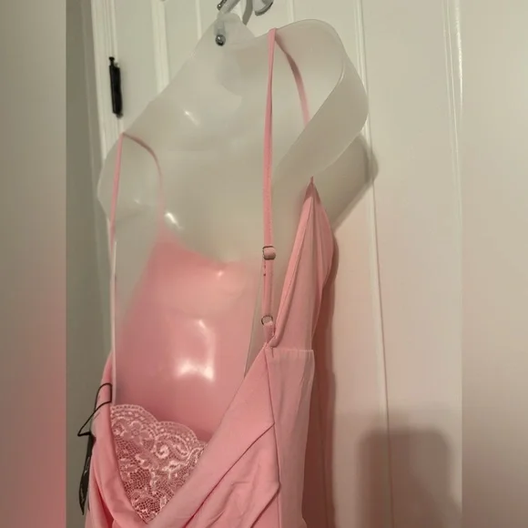 Capuffy women’s Pink Drape Neck Maxi Dress. - Picture 6 of 6